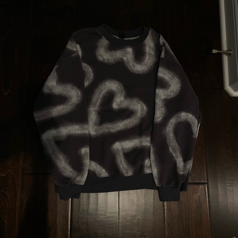 Target heart crew neck